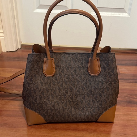 Michael Kors Dark Brown and Tan Tote - Picture 5 of 6